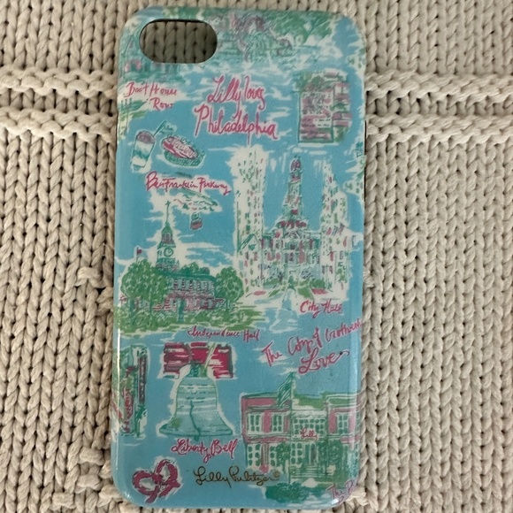 Lilly Pulitzer Philadelphia iPhone 7 Case - Picture 2 of 8
